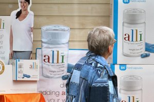 Alli es una píldora de dieta aprobada por la Administración de Alimentos y Drogas de EE.UU.