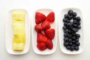 La fruta fresca agrega fibra, potasio y folato a los batidos.