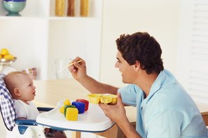 Los horarios de comidas ayudan a que tu bebé duerma profundamente.