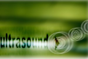 Los ultrasonidos se realizan para tomar imágenes del interior del cuerpo.
