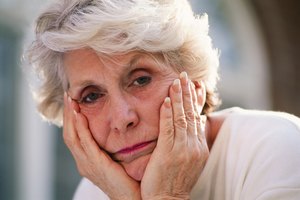 Las personas con pancreatitis se ven y se sienten muy enfermas.