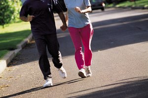 La cantidad de grasa que pierdas al correr va a depender de diversos factores.