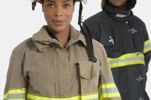 Jupiterimages/Creatas/Getty Images Firefighters had median annual earnings of $42,250 in 2010, according to the Bureau of Labor Statistics.