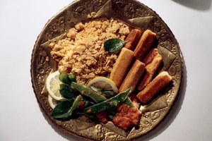 El trigo bulgur es una guarnición sabrosa para varios platos.