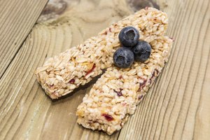 Una barra de granola puede ayudar a reponer el glucógeno.