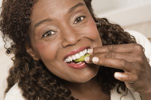 El edamame contienen nutrientes que son cruciales durante el embarazo.