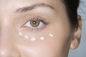 La crema de hemorroides reduce instantáneamente la hinchazón en cualquier parte del cuerpo.