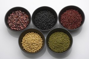 Frijoles surtidos secos.