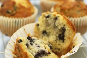 Un muffin de salvado de trigo proporciona 2,8 gramos de fibra.