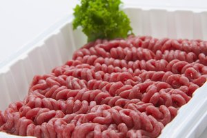 Observa la etiqueta para determinar qué tan magra es la carne molida.