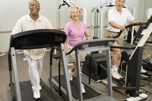 Socializa con miembros del gimnasio interesados en socializar contigo.