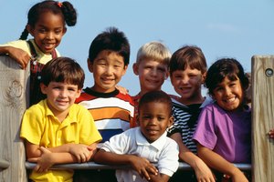 Celebra la diversidad con tus niños en edad preescolar.