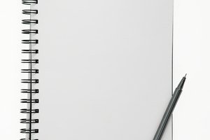 Word te permite dejar un margen especial para encuadernar tu trabajo sin perder parte de texto ni gráficos.