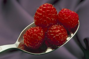 Las frambuesas tienen propiedades anti cancerígenas.