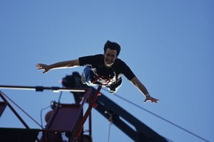 La pieza clave de los equipos es la cuerda de bungee.