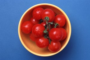 Los tomates frescos son muy bajos en sodio.