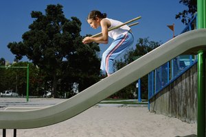 Una variante de las sentadillas: en la postura del esquiador.