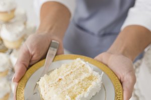 Evita pasteles, dulces y patatas fritas.