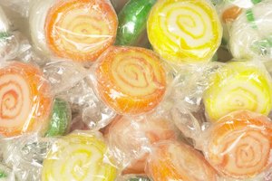 El sorbitol se añade a los dulces sin azúcar.