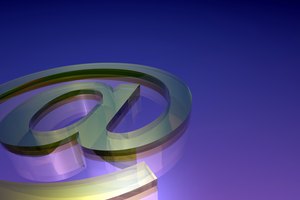 La herramienta "Extrusión y biselado 3D" agrega tridimensionalidad a las formas, pero no es apropiada para todos los diseños.