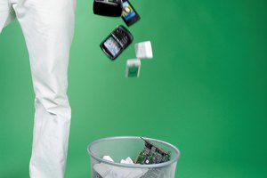 Deshazte de las baterías de teléfono celular dañadas de inmediato.