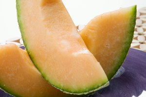 El melón (cantaloupe) proporciona una fuerte dosis de beta-caroteno.