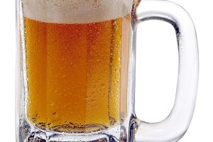 La levadura de cerveza se deriva de la fabricación de cerveza pero se puede cultivar como un suplemento.