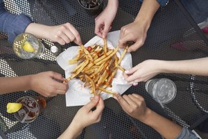 Asegúrate de que estás consumiendo más que sólo comida rápida.
