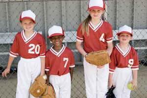 Los deportes por equipos pueden dar a tu hijo un buen comienzo para un estilo de vida saludable.