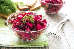Tazón de ensalada de remolacha (beetroot)