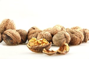 Las nueces contienen los 4 nutrientes.