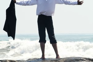 Los abrigos deportivos de algodón son para el clima cálido, no para los pantalones de lana.