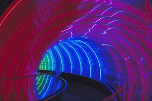 Los adaptadores de túnel ayudan a hacer un puente de comunicación entre redes IPv4 e IPv6.