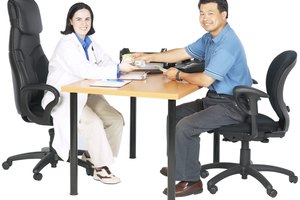 Un estilo de vida saludable te puede ayudar a ahorrar dinero en el cuidado de la salud.
