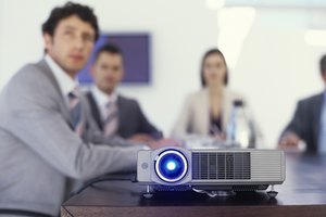 Los proyectores digitales son generalmente más silenciosos que los retroproyectores.