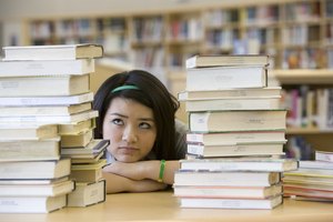 La ansiedad normal implica preocuparse por los problemas cotidianos.