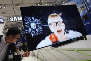 Wiselink de Samsung te permite ver fotos en una presentación de diapositivas en el televisor.