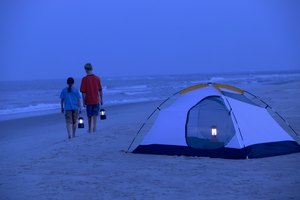 La costa de Carolina ofrece opciones para acampar desde lo primitivo a lo moderno.