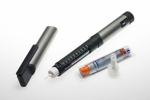 Los diabéticos pueden requerir inyecciones de insulina.