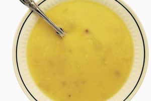 Puedes agregarle polvo de proteínas a la sopa.