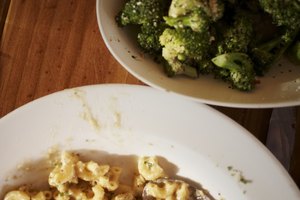 La pasta es una fuente de carbohidratos.