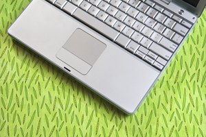Una operación inusual de los ventiladores y apagados repentinos son síntomas de un sobrecalentamiento de la computadora.