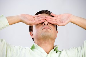 Podrías estar exhausto si te sientes física y emocionalmente agotado.