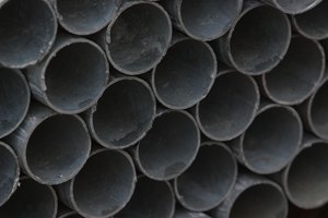 Utiliza una longitud de 2 pies (60cm) de tubería de PVC.