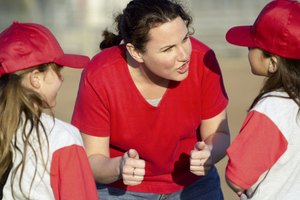 Las ligas mayores no se cerraron, pero igualmente comenzó en 1943 la Liga de Béisbol All American Girls.