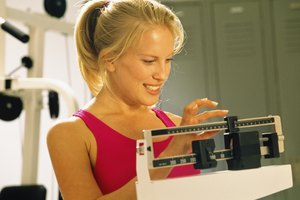 Las dietas relámpago que cortan calorías de manera drástica son difíciles de seguir a largo plazo.