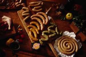 El chorizo es alto en grasa y sodio.