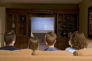 Los sistemas home theater que cuentan con reproductores de DVD o Blu-ray integrados son conocidos como equipos "home theater en una caja".