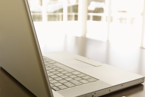El uso de Internet móvil de banda ancha través de las redes celulares está generalmente oculto y encriptado.