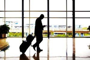 Los celulares son esenciales para los viajantes de negocios.